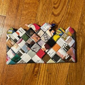 Handmade Magazine clutch ♻️